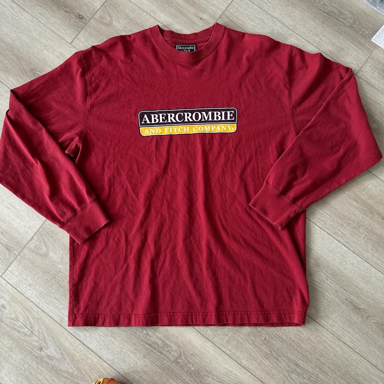Abercrombie & Fitch Men's Burgundy Tshirt Depop