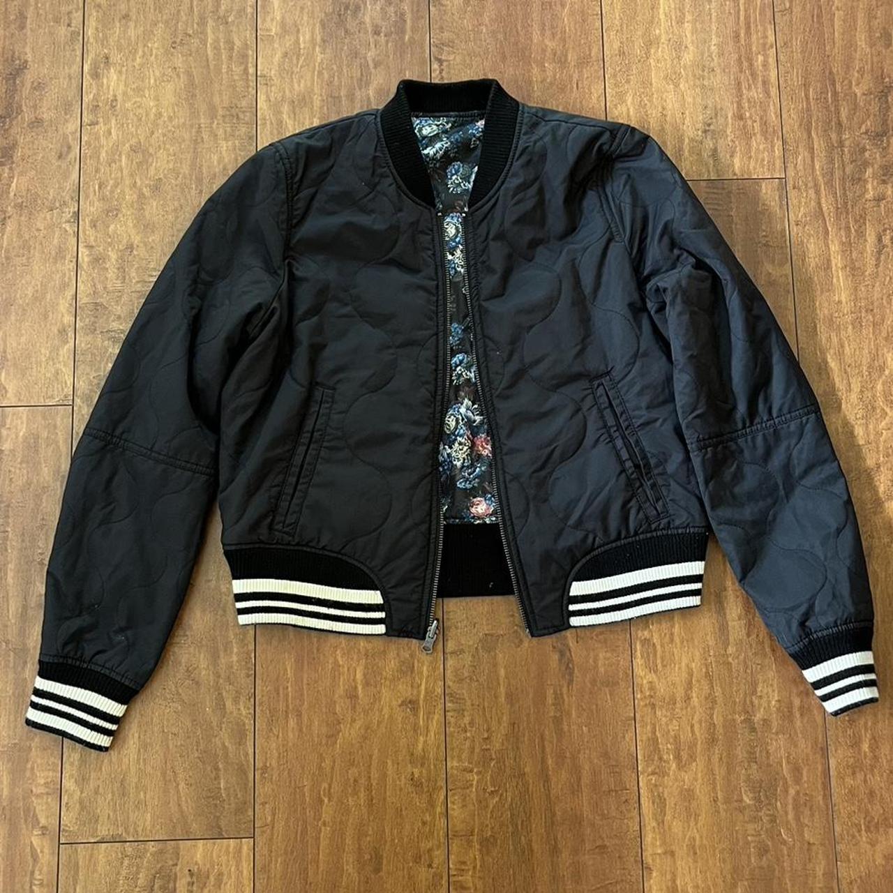 American eagle black hot sale bomber jacket