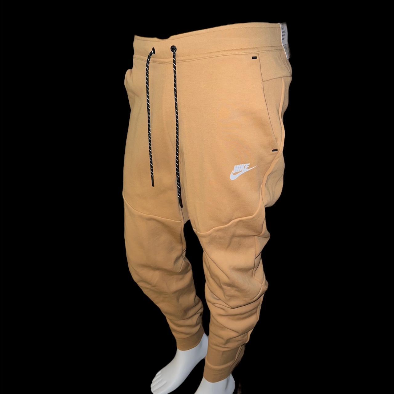 Nike Men's Tan Joggerstracksuits Depop