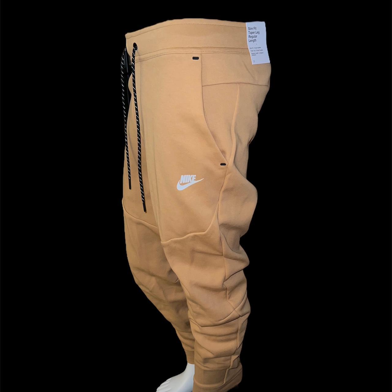 Nike Men's Tan Joggerstracksuits Depop