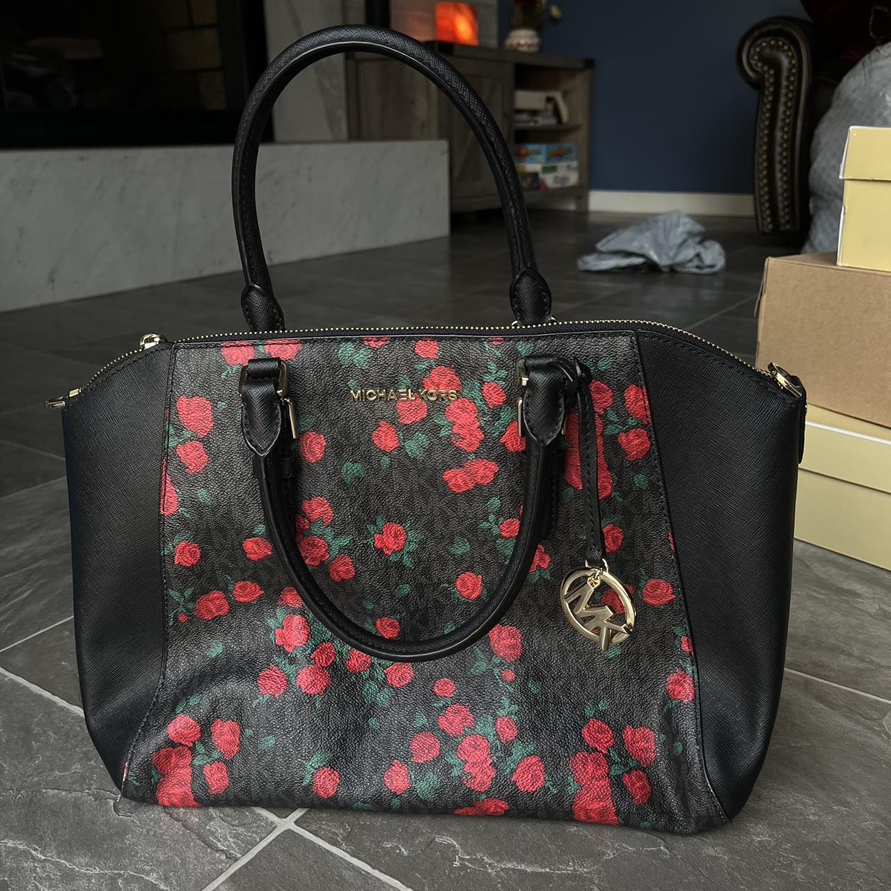 Michael Kors rose hayes handbag in amazing Depop