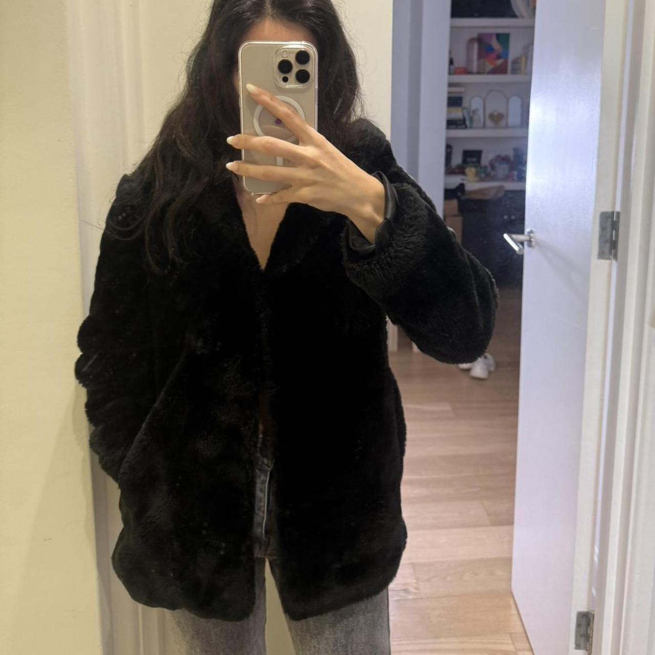item listed by elinasales