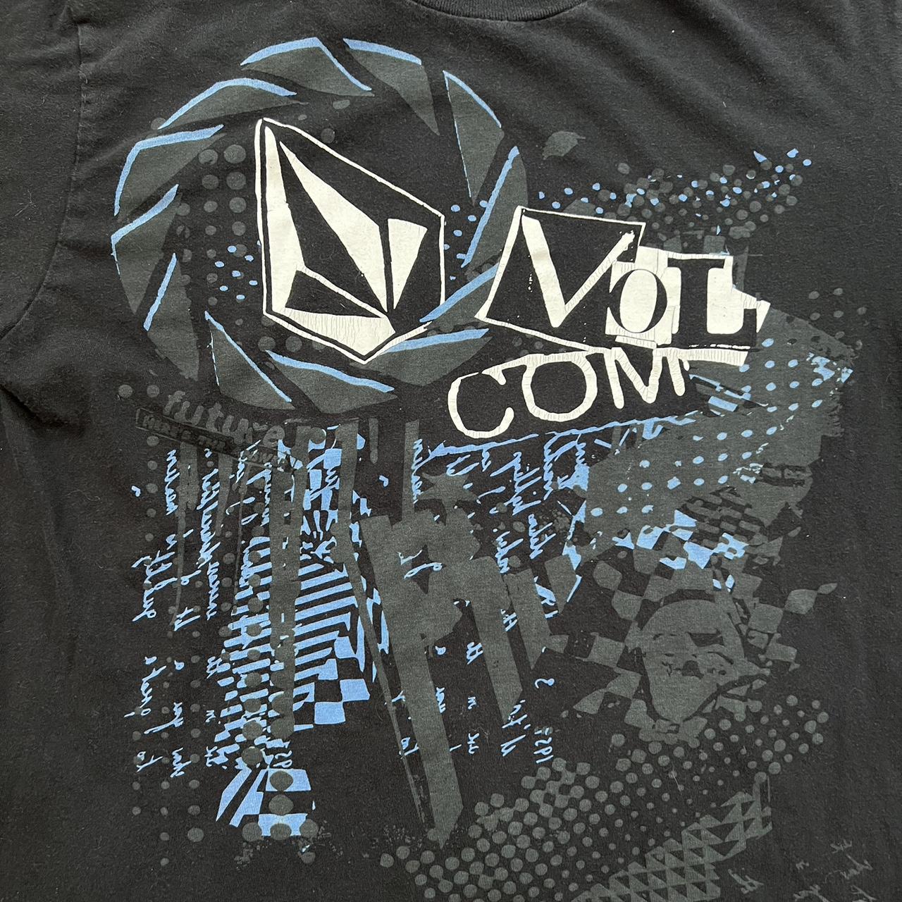 Early 2000s Y2K Volcom Tee Size S Send | Depop