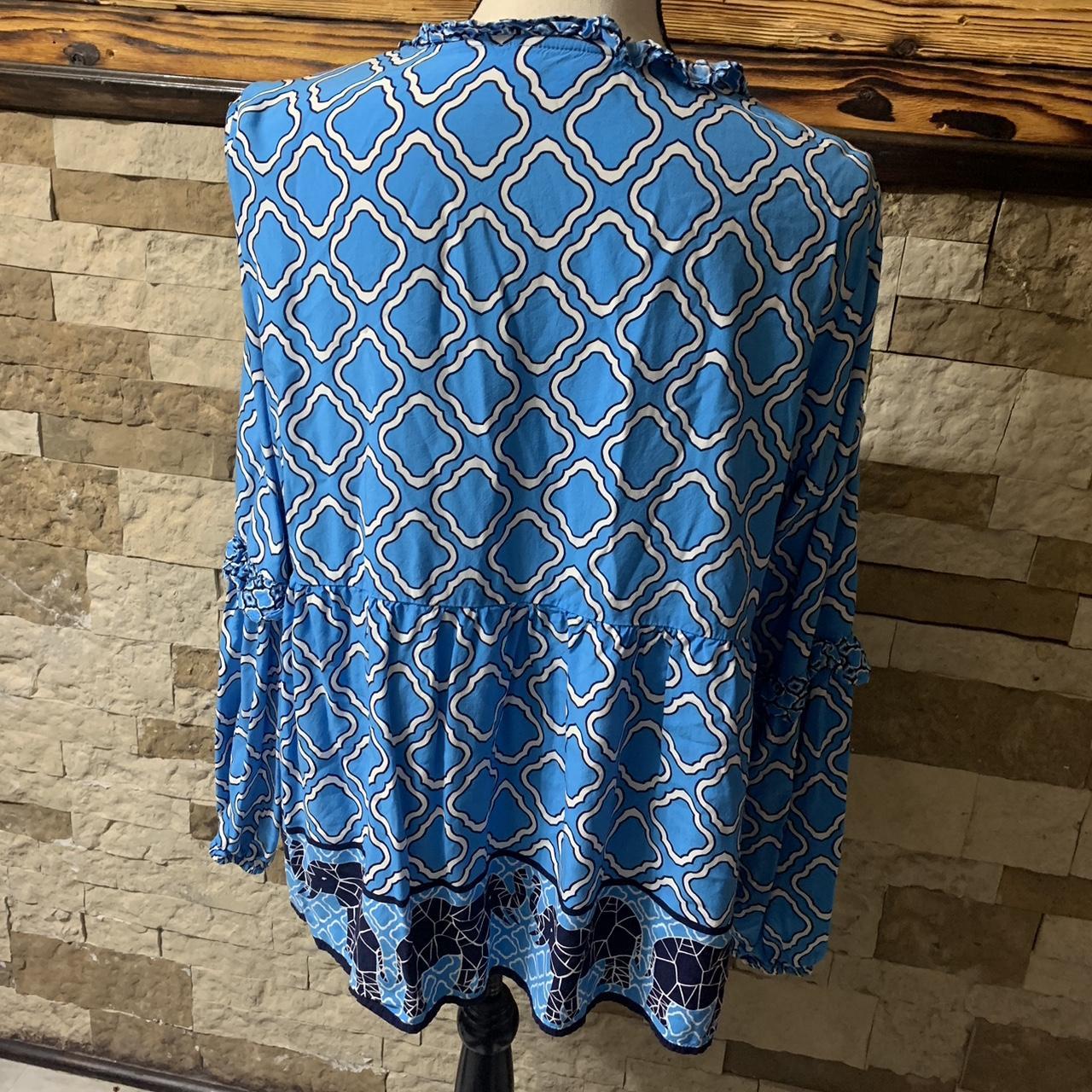 Belk Women's Blue Blouse Depop