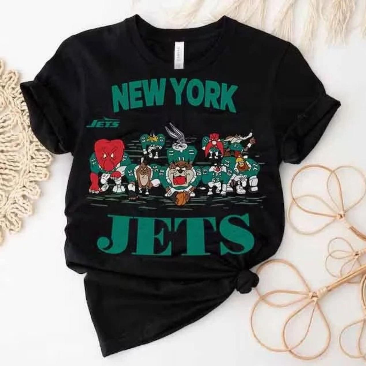 Gildan, Shirts, Vintage New York Jets Looney Tunes Tshirt New York Jets  Shirt Nfl Shirt