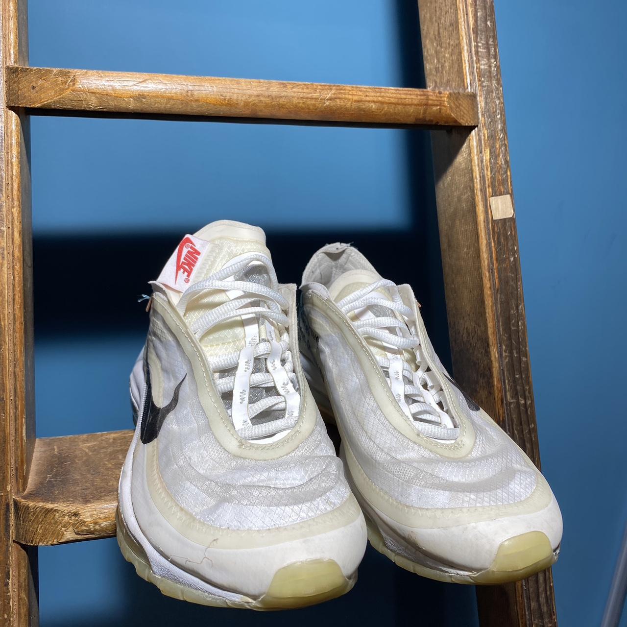 jd sports white nike trainers