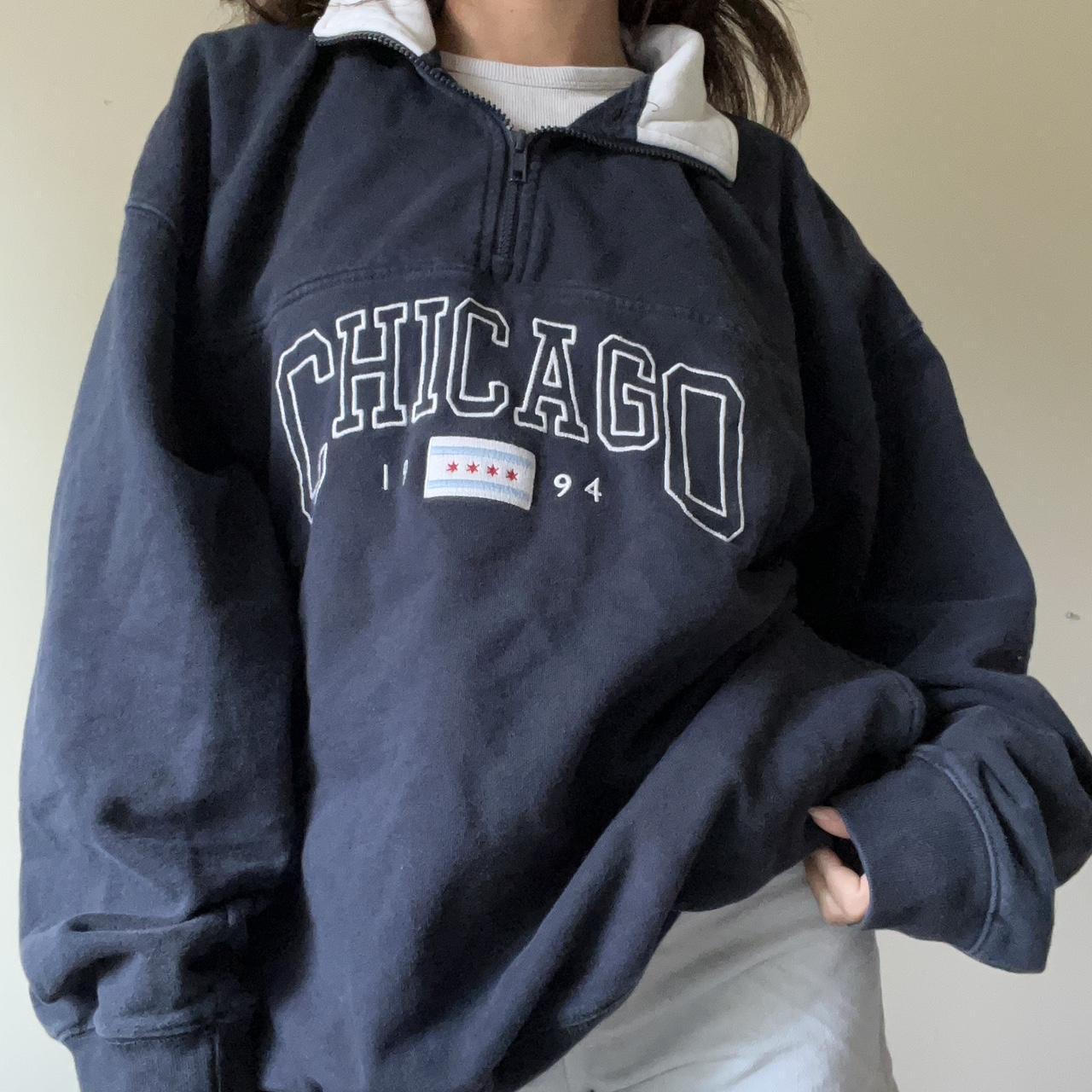 Oversized Brandy Melville Chicago Pull-Over • one size - Depop