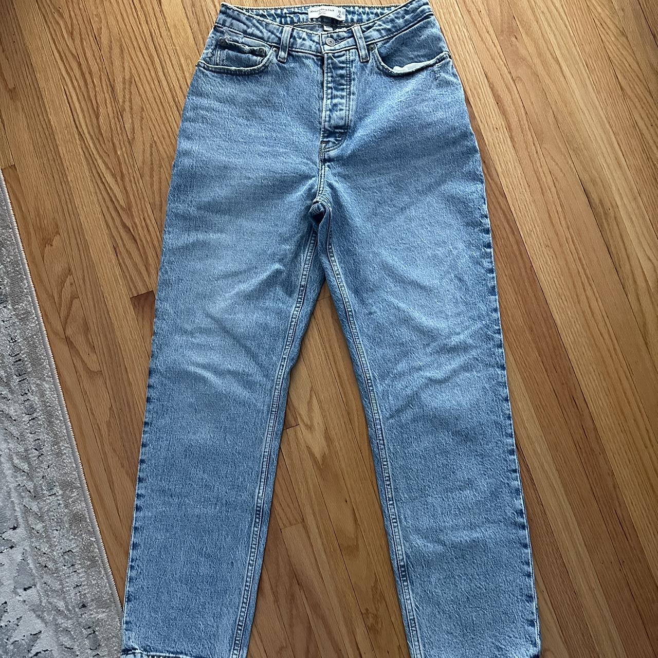 Abercrombie curve love dad Jean 26R Worn... - Depop