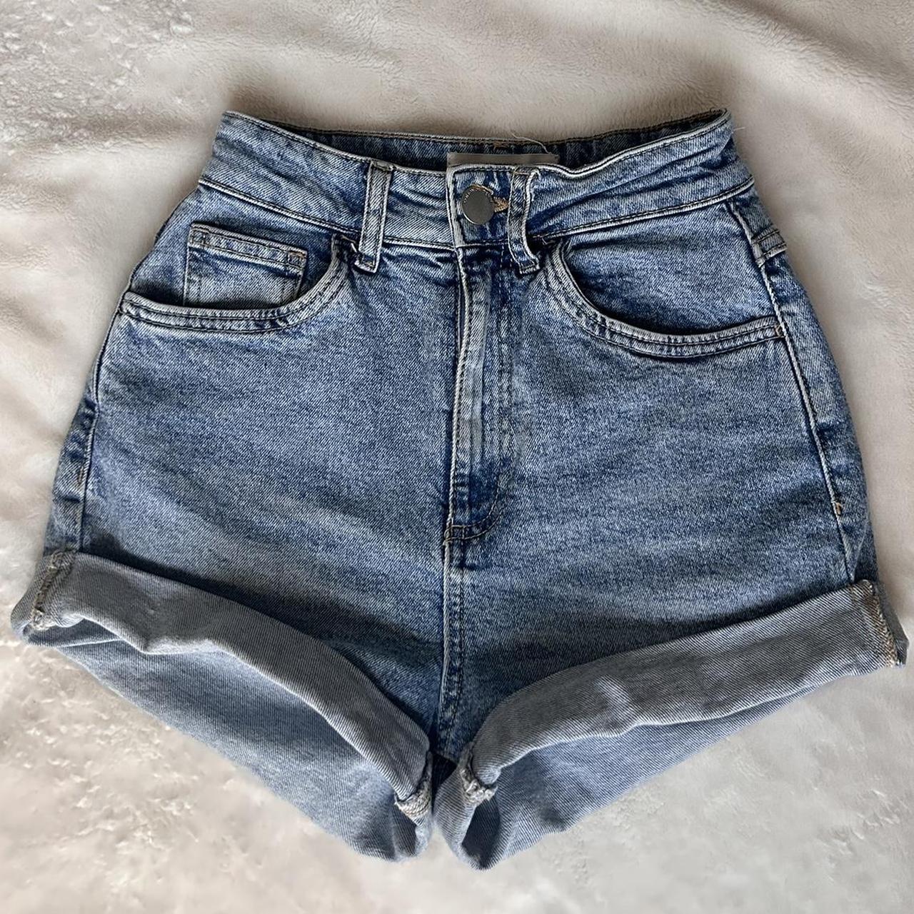 item listed by narelycantuu