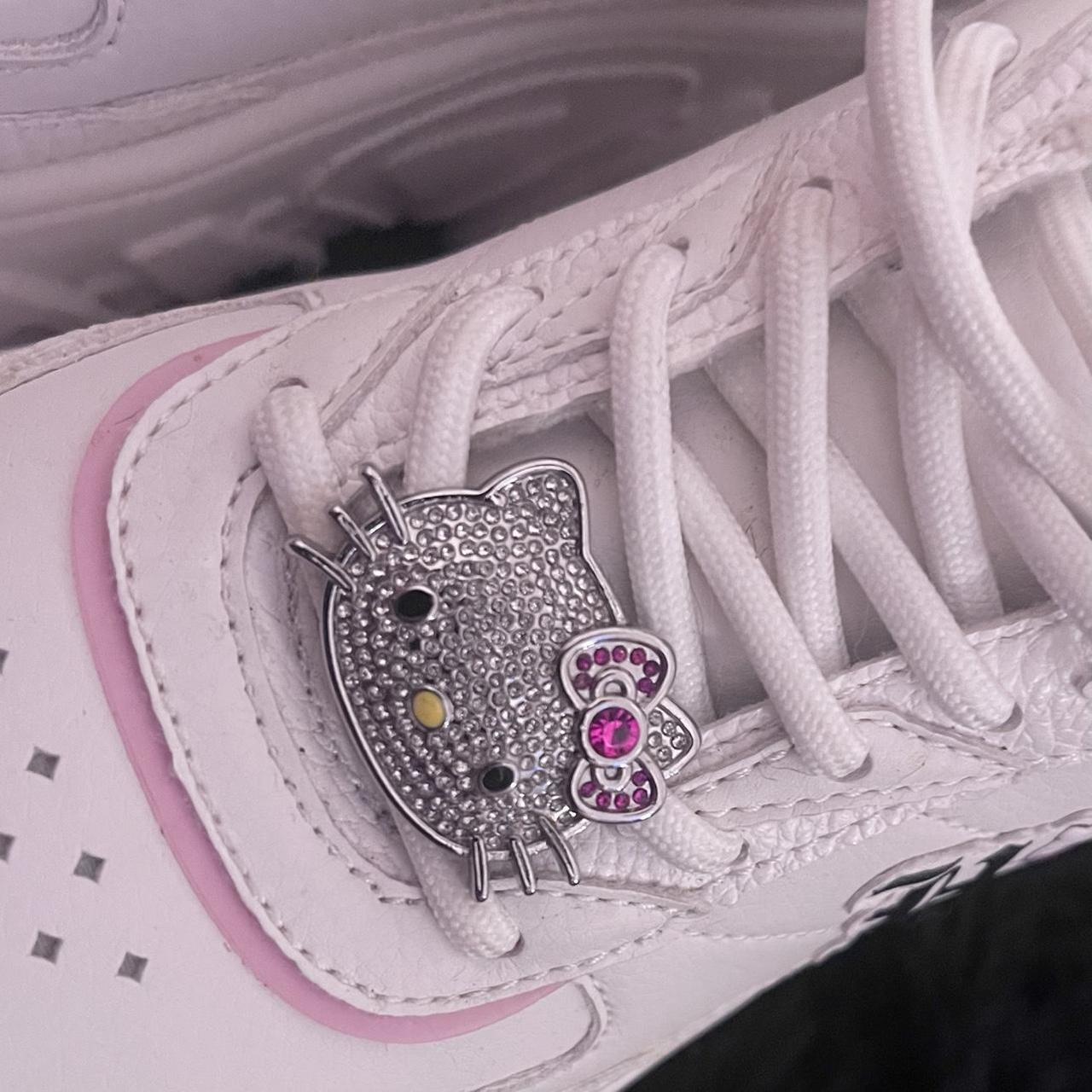 bershka hello kitty platforms