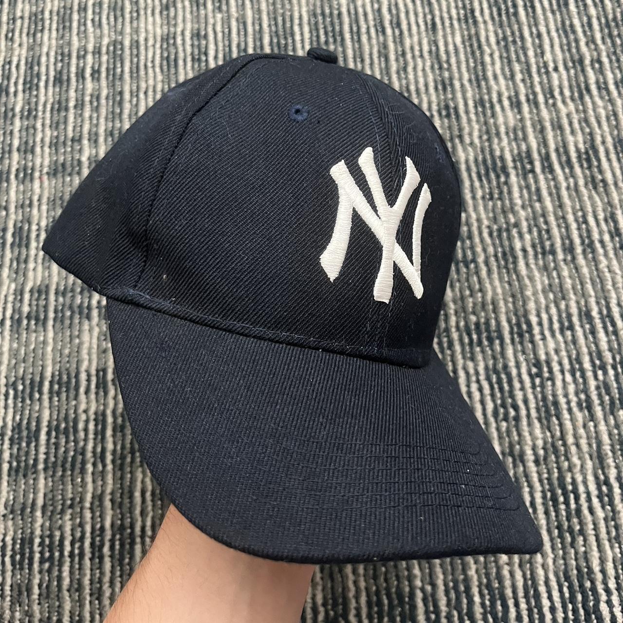 Adjustable Simple Essential New York Yankees Bootleg... - Depop