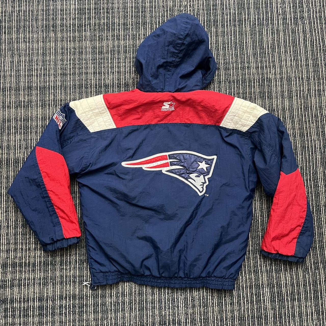 Vintage 90s New England Patriots NFL Gameday puffer - Depop