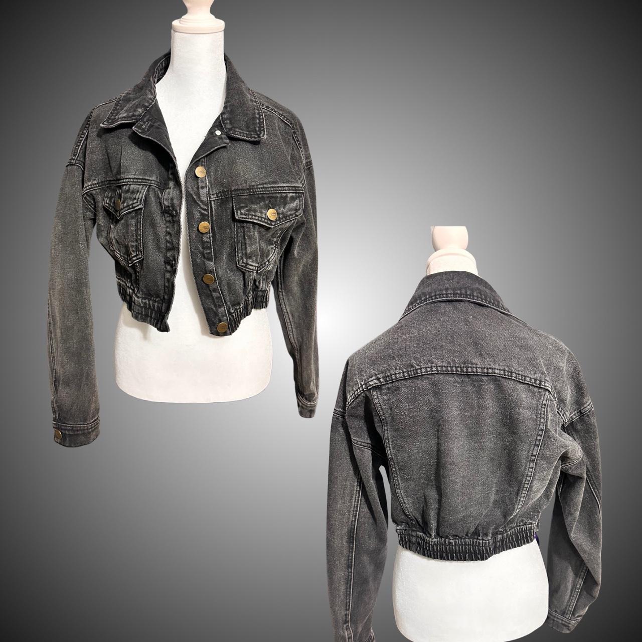 item listed by aadmrani