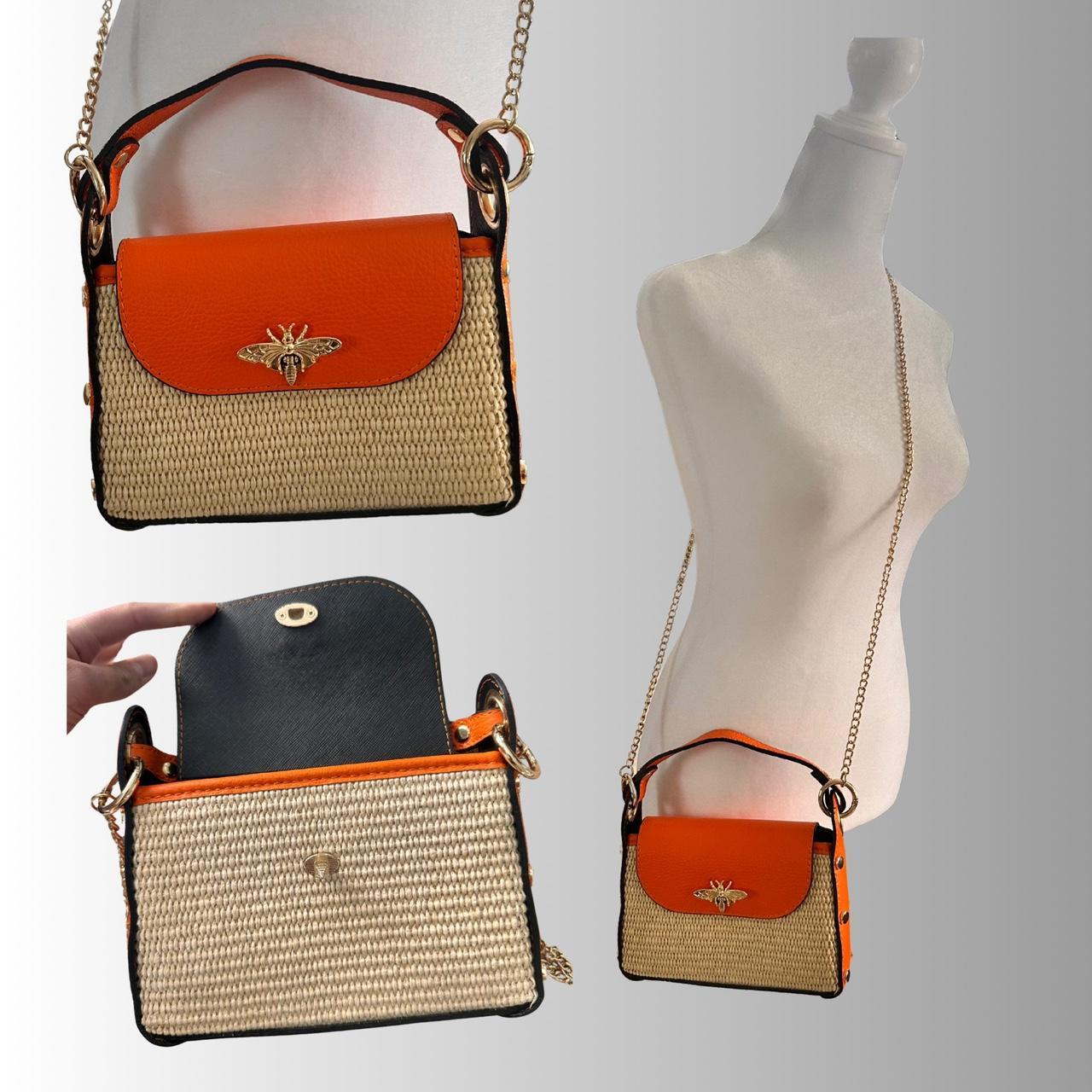 item listed by aadmrani