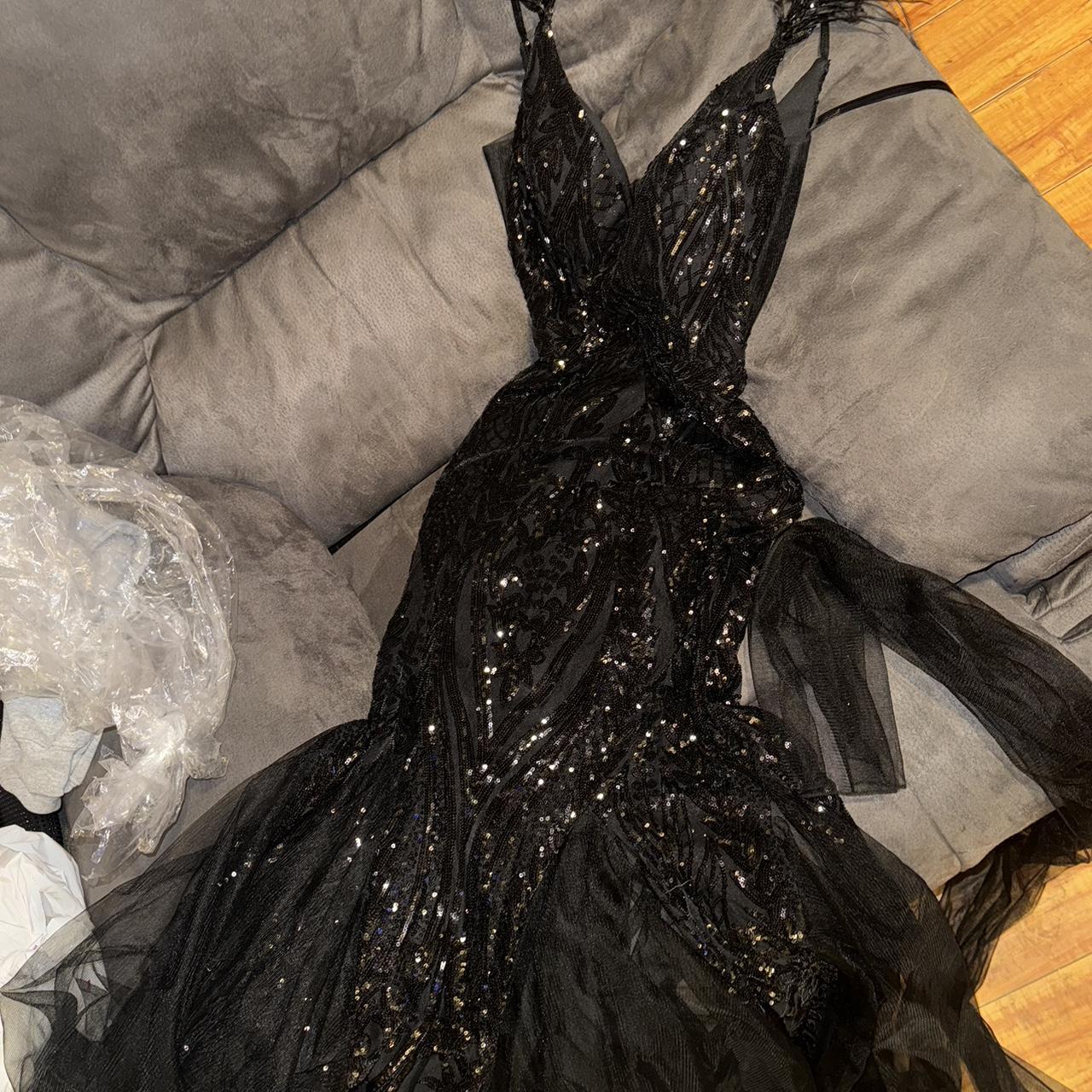 Black mermaid style prom dress best sale