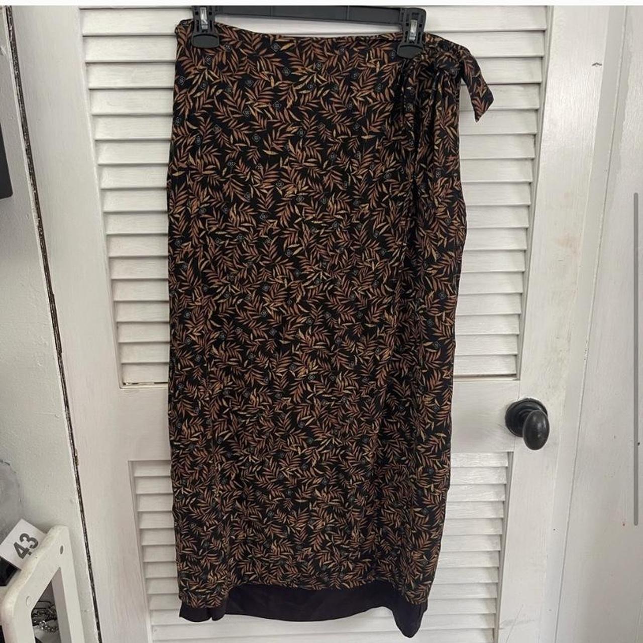 Kasper Women's Brown and Black Skirt | Depop