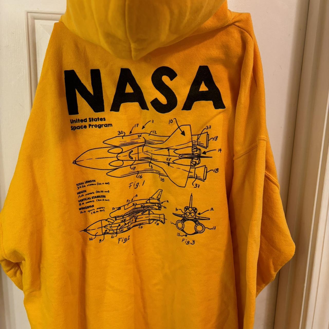 NASA sweatshirt Large Yellow