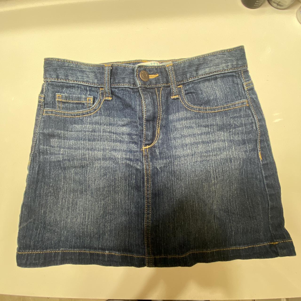 Old Navy Navy and Blue Skirt Depop