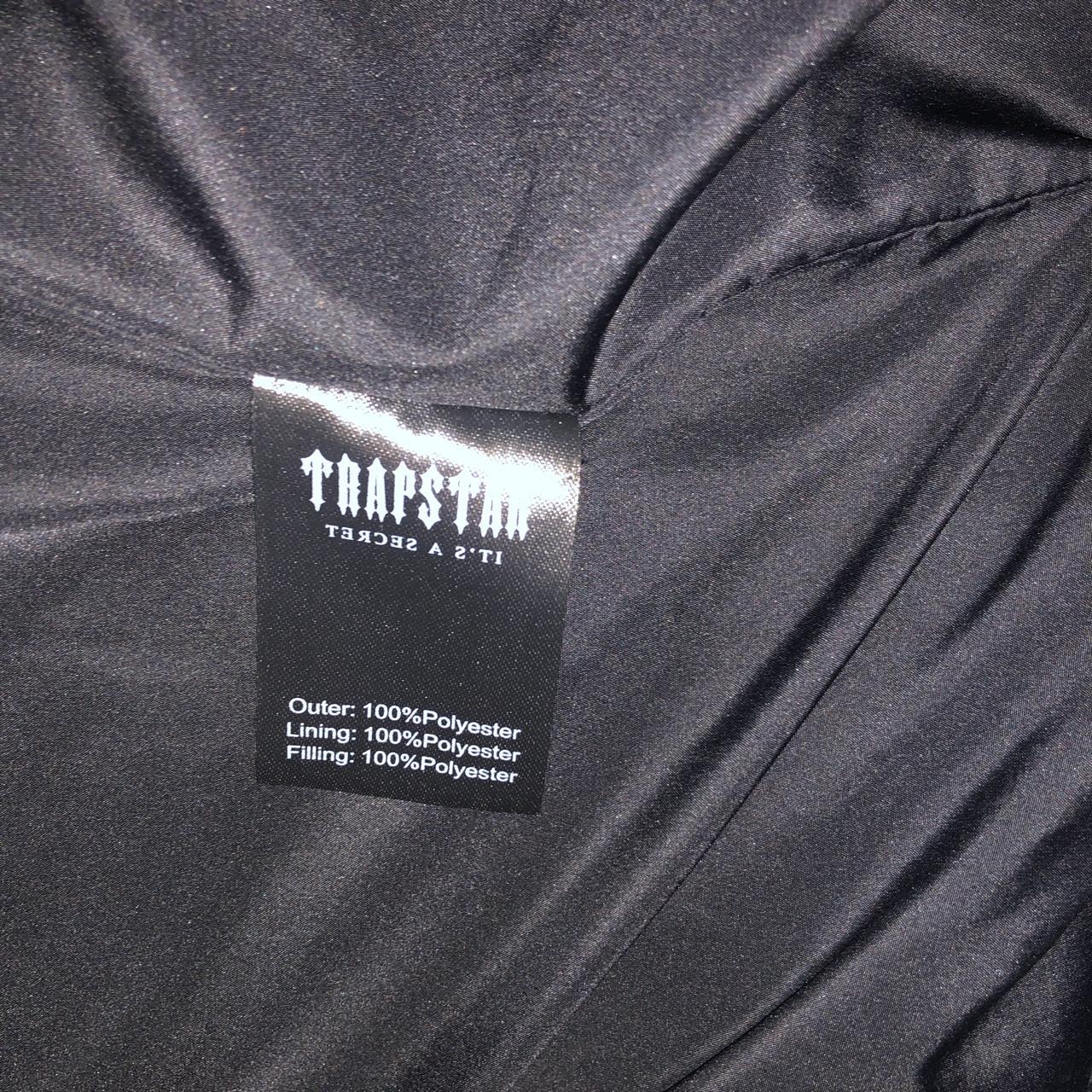 Trapstar coat used one time, size M Depop