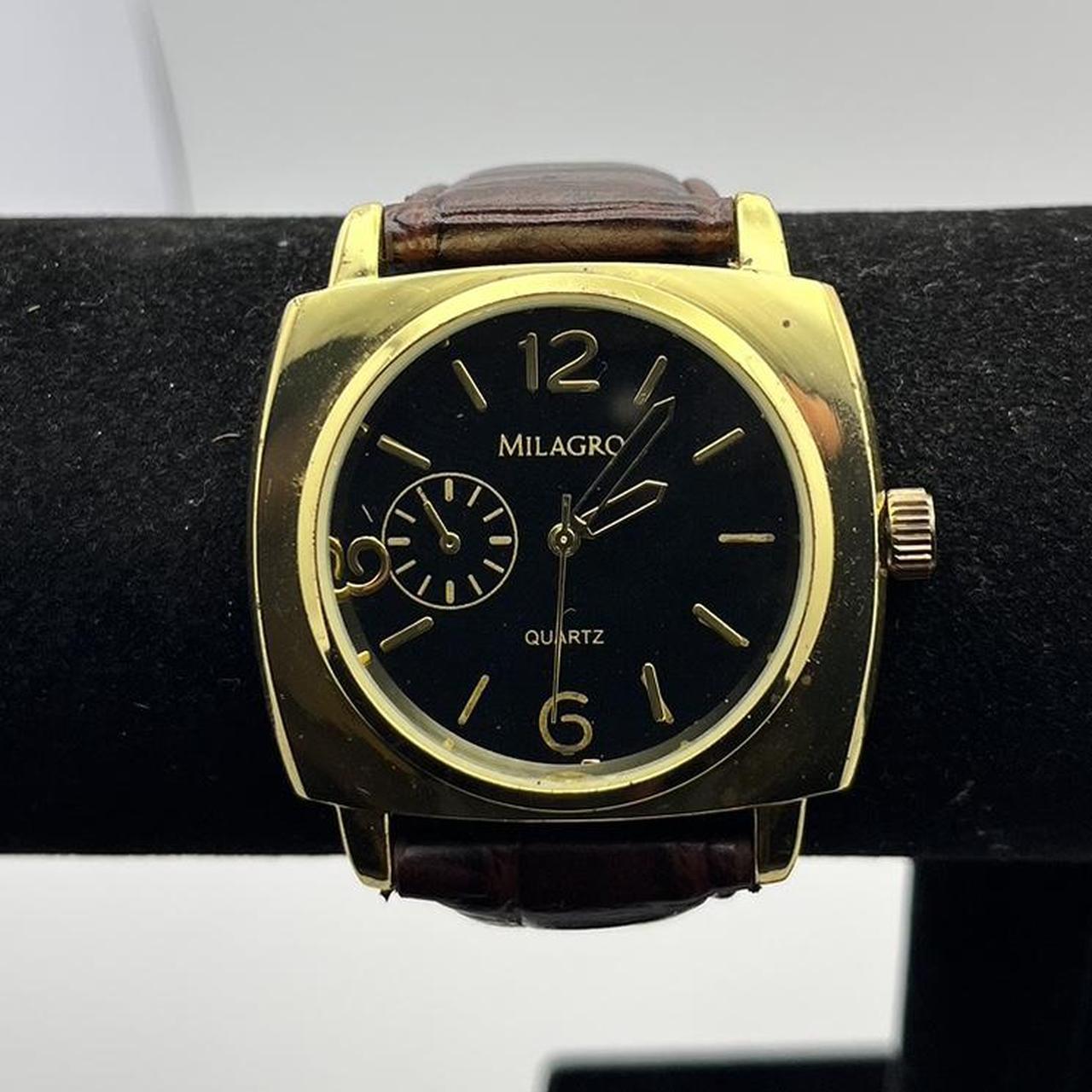 Gold men s watch. Fully functional with brand new. Depop