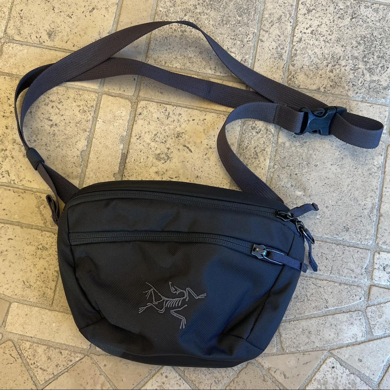 Arcteryx bag - Depop