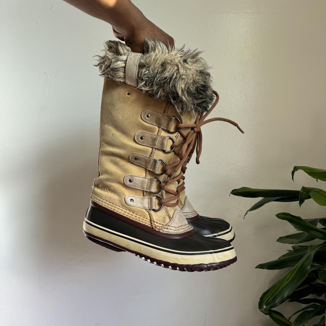 Sorel store quilted boots