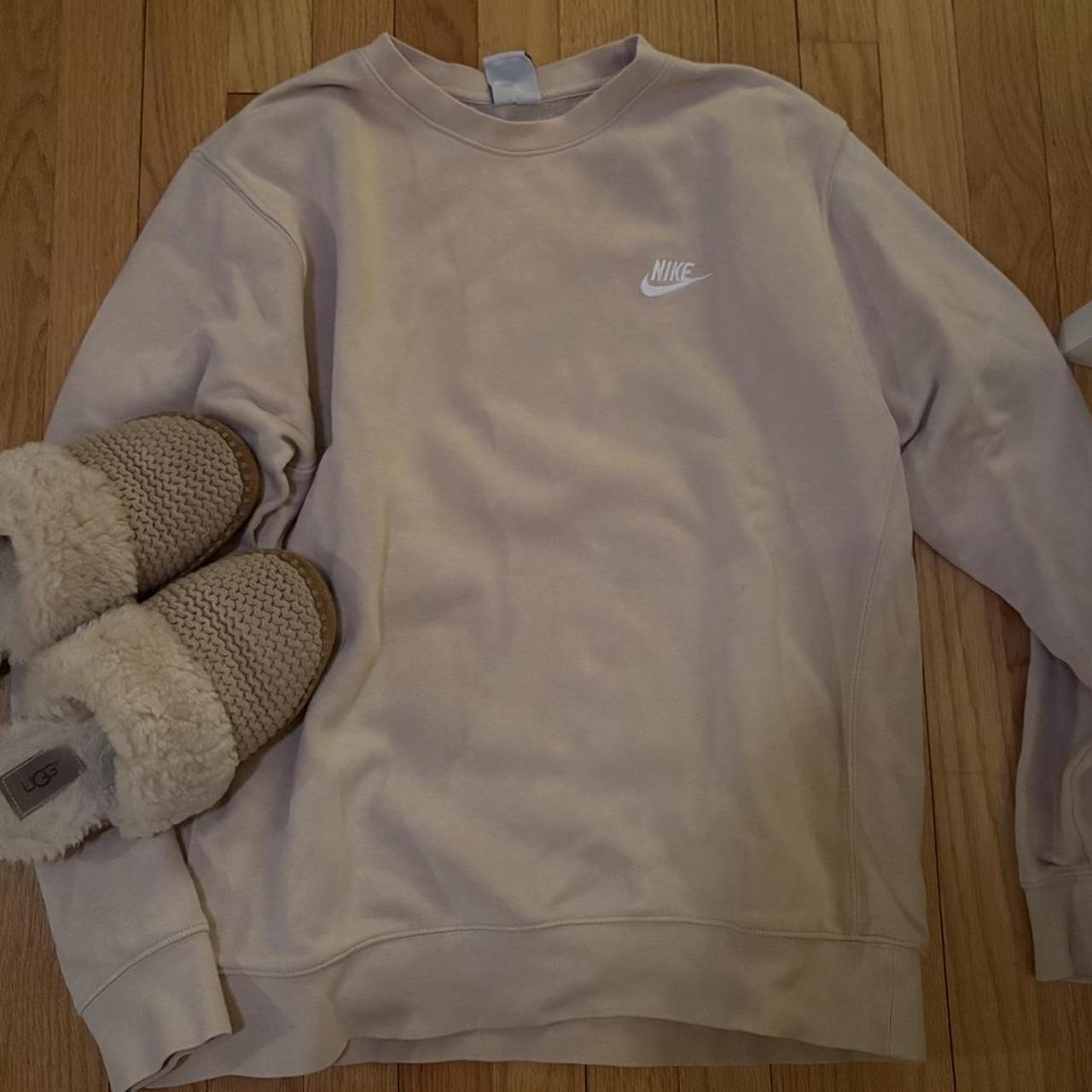 item listed by ellyrose9