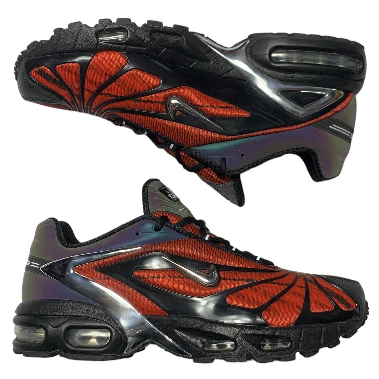 tailwind skepta red