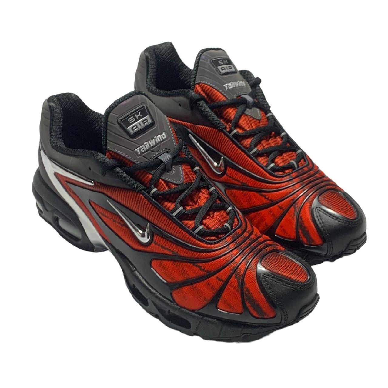 tailwind skepta red
