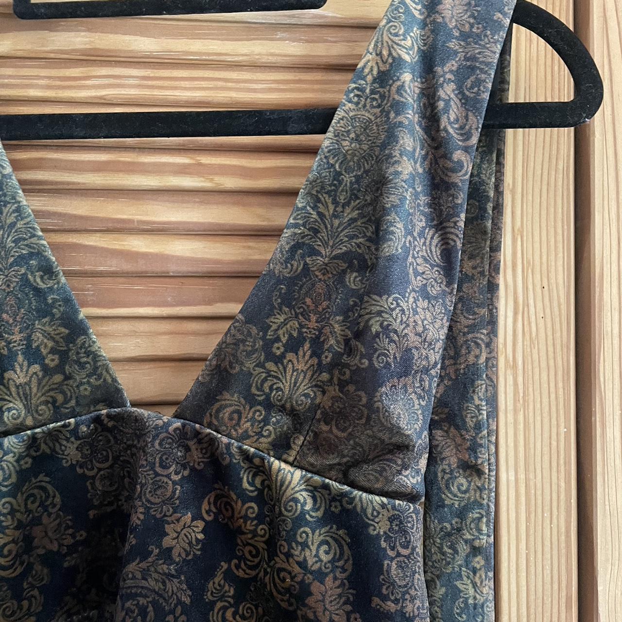 Urban Outfitters vintage 90s black & gold crop top Depop