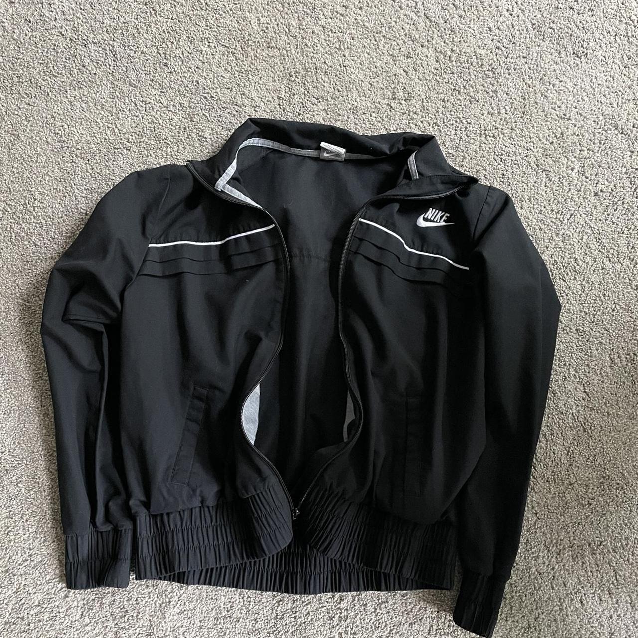 Nike Women's Black Jacket | Depop