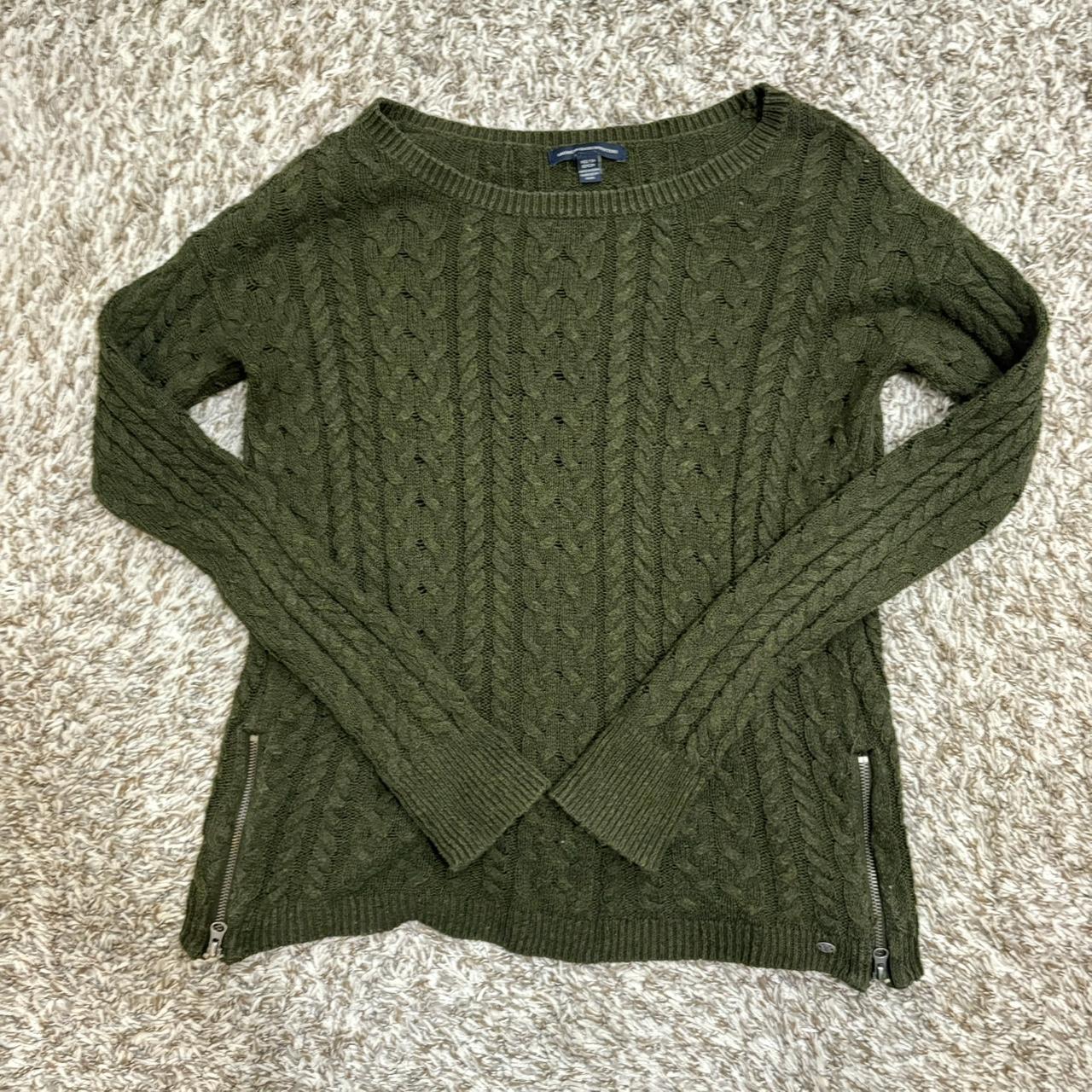 item listed by elianasfits