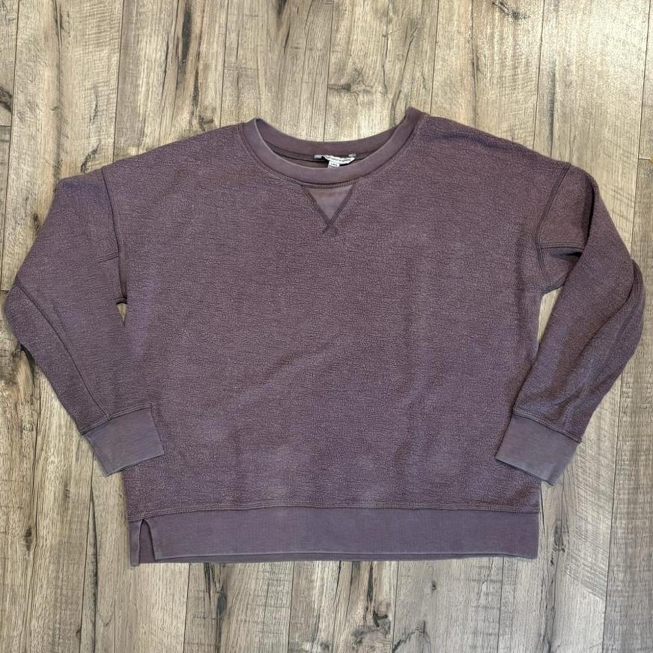 item listed by elianasfits