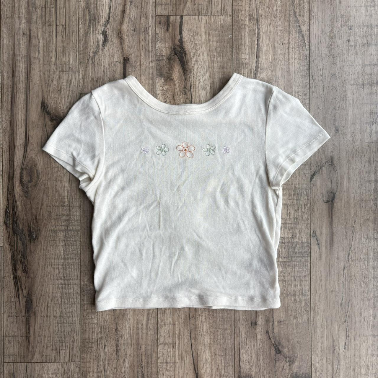 item listed by elianasfits