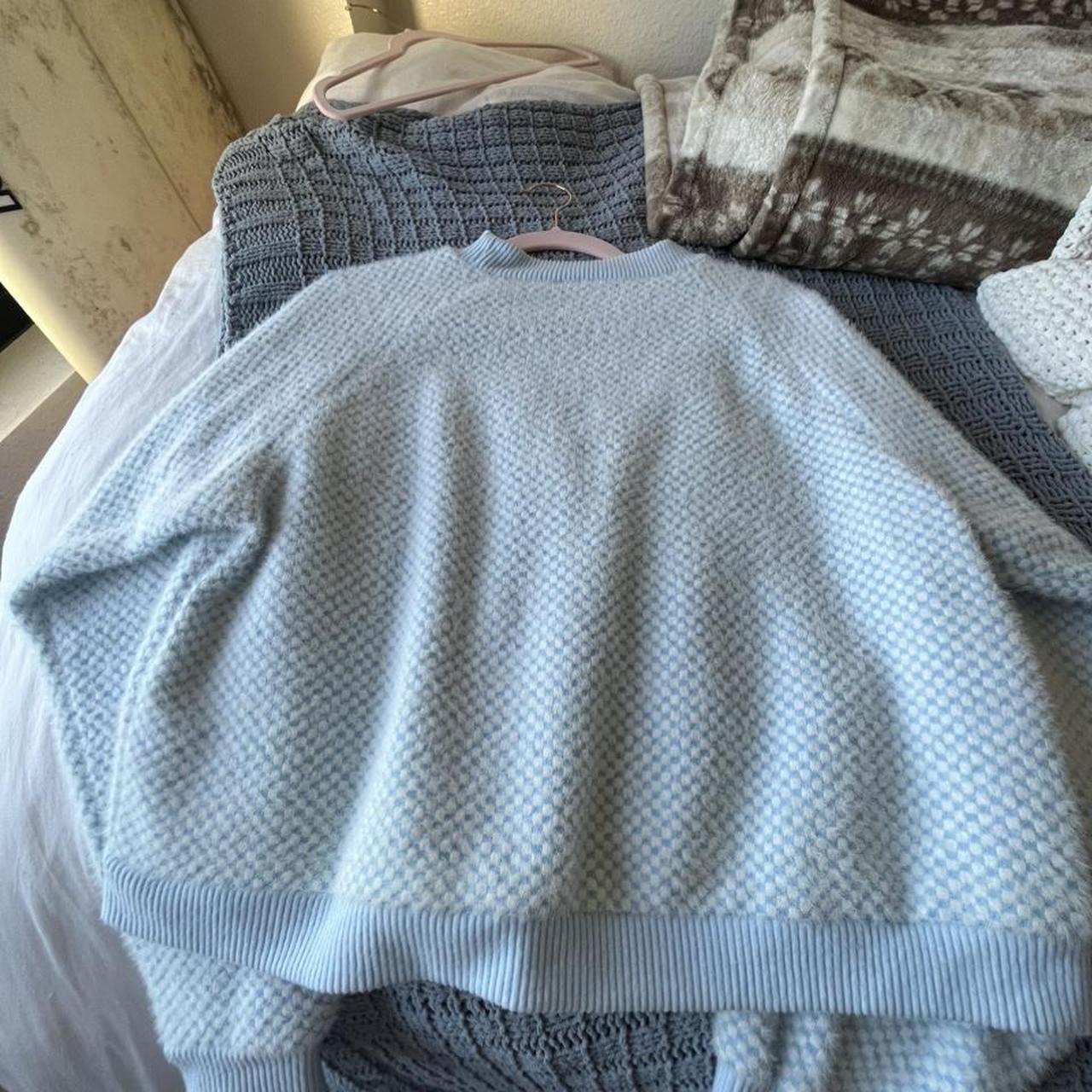 Zara Women's Blue and White Jumper Depop