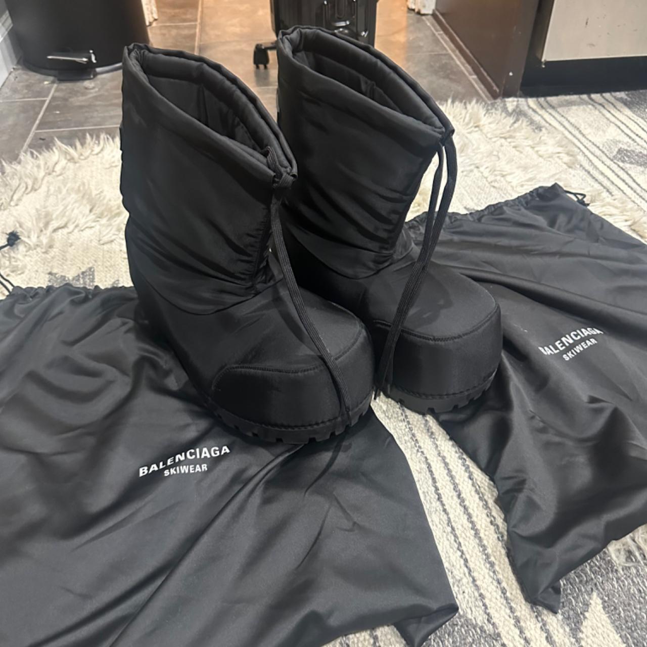 balenciaga snow boots