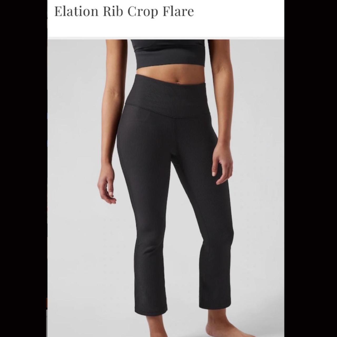 never worn! XS elation rib crop flare leggings from - Depop