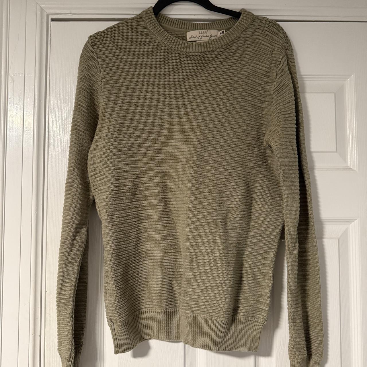 Khaki green H&M sweater #khakisweater olive Depop