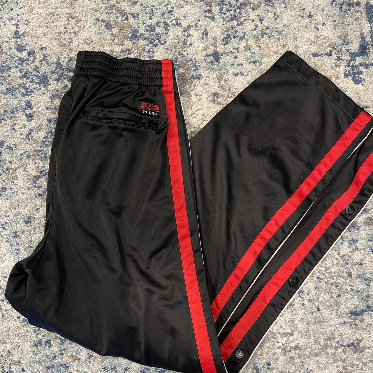 Plugg joggers hot sale black