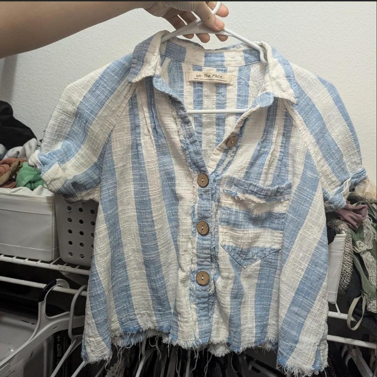 item listed by avery204