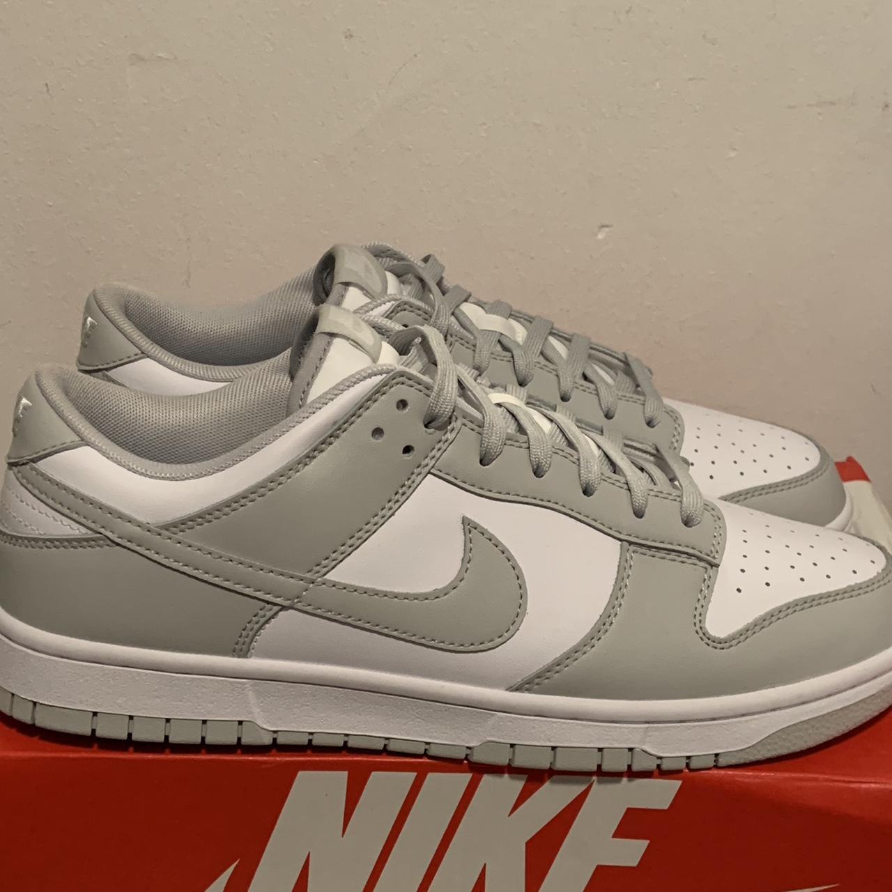 mens grey nike sneakers