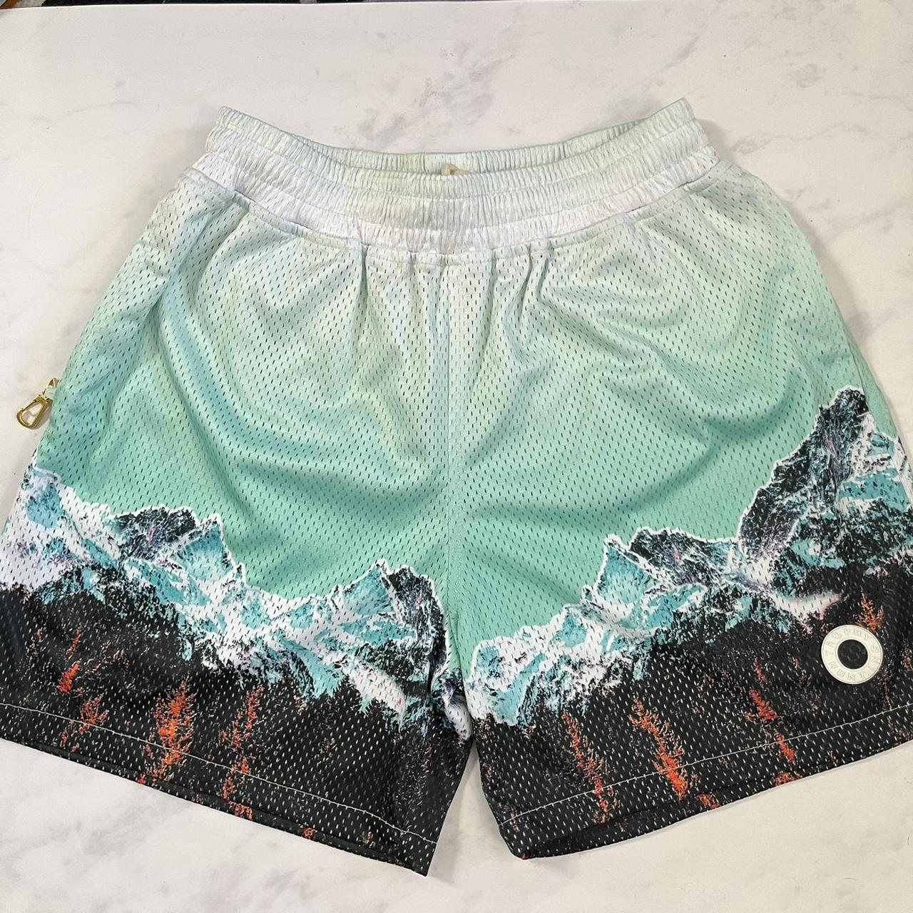item listed by kktheshorty
