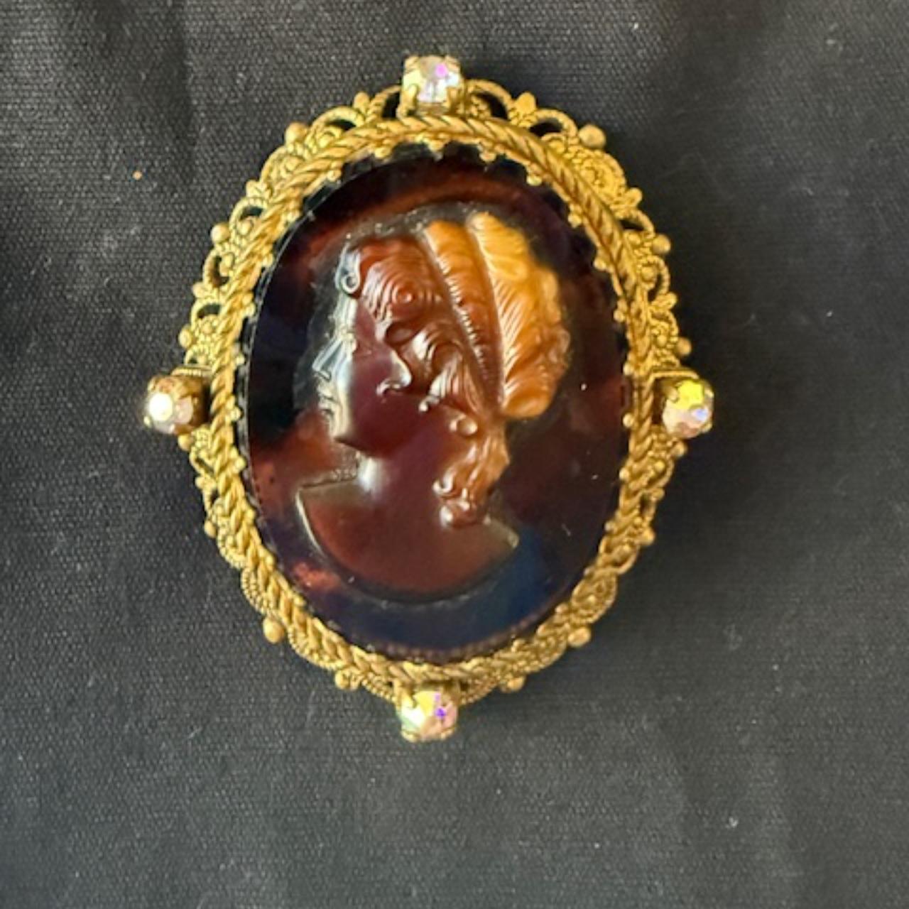 item listed by lulustyle86