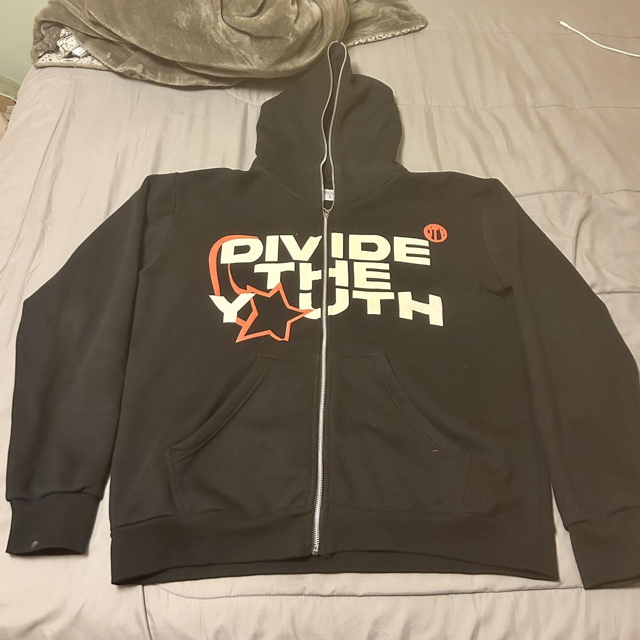 item listed by featkj