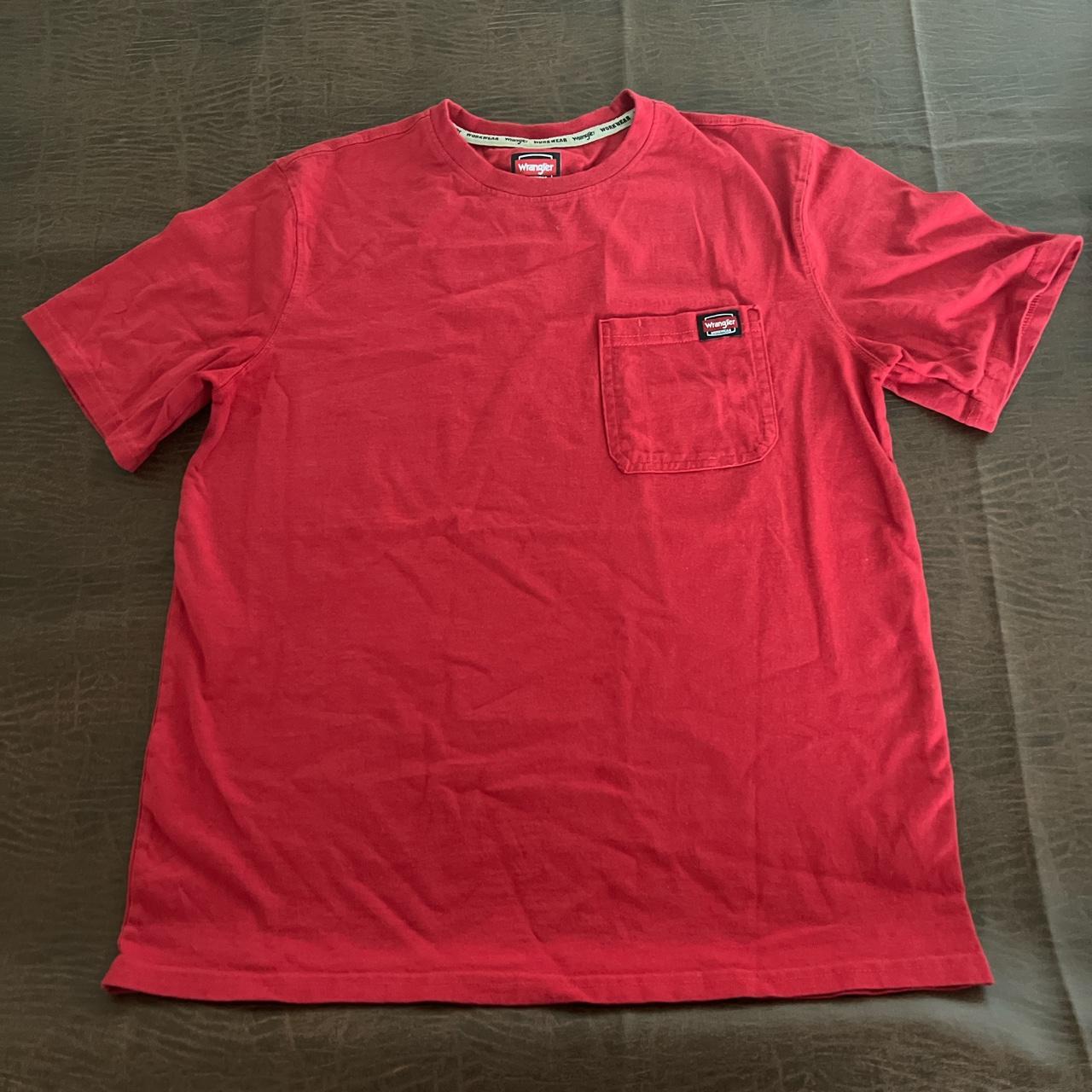 Wrangler Men's Red T-shirt | Depop