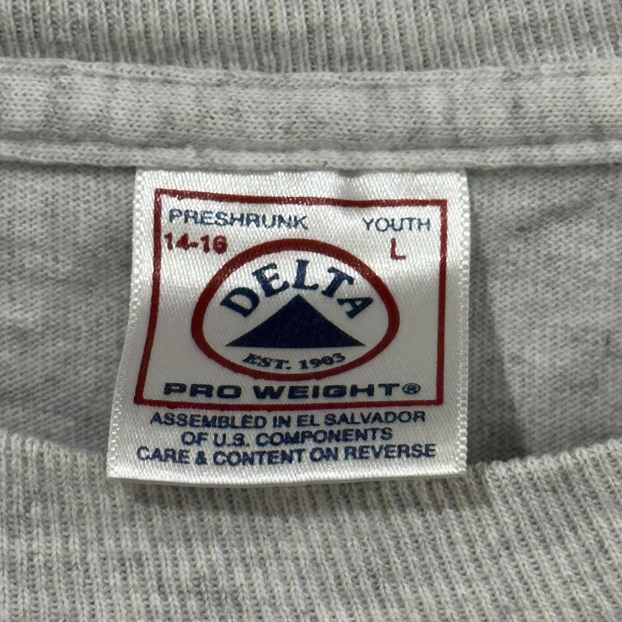 Vintage 90s Delta Pro Weight fishing humor T-Shirt - Depop