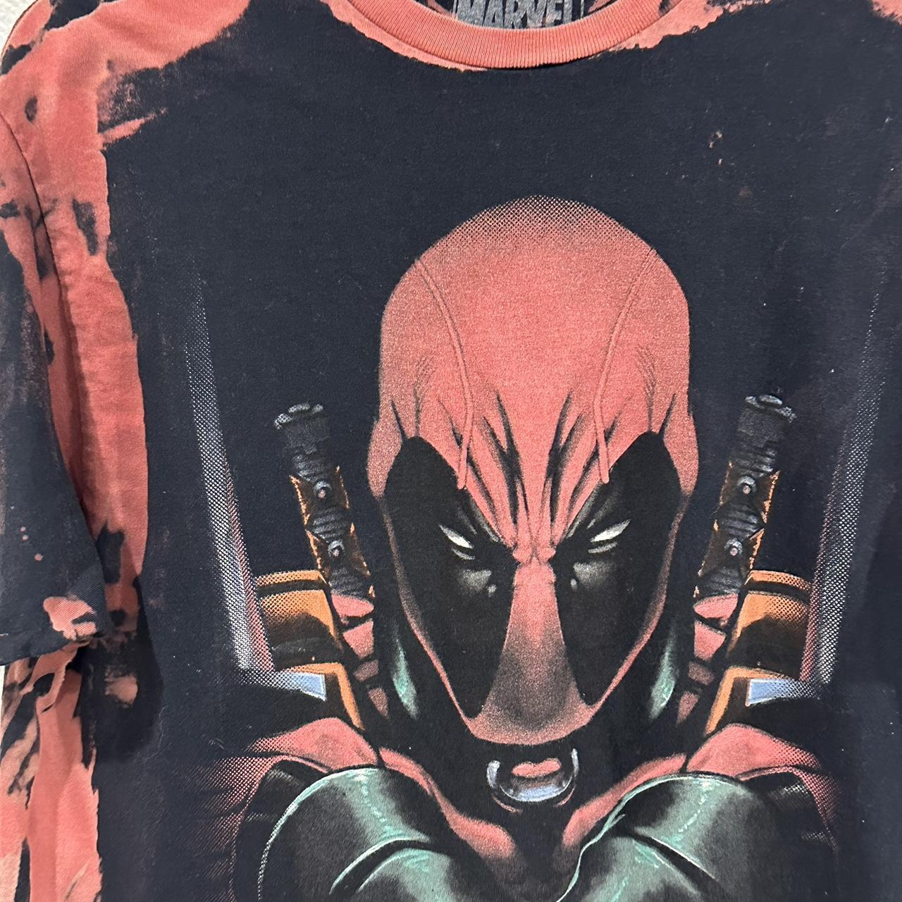 Marvel Deadpool Shirt Adult Large Black Red Short... - Depop