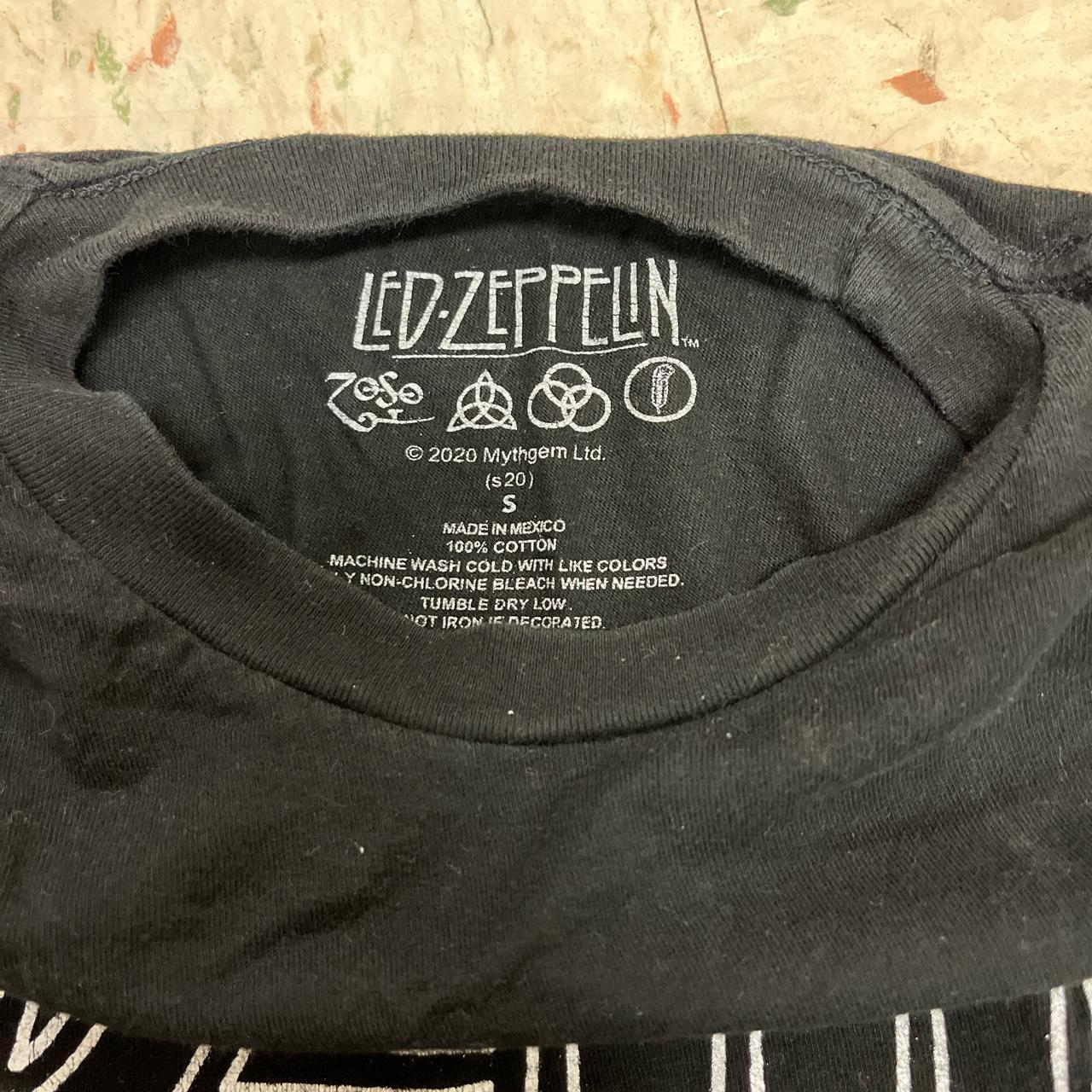 led zeppelin tee! super soft, good condition
