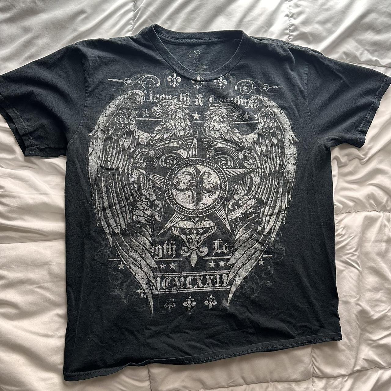 item listed by ellie2pointo