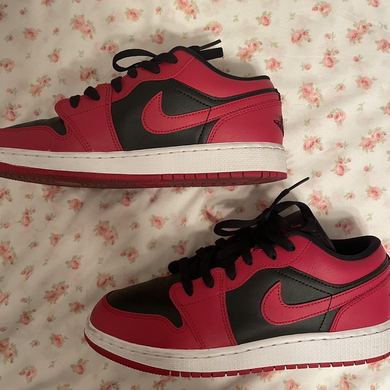 red womens jordan shoes